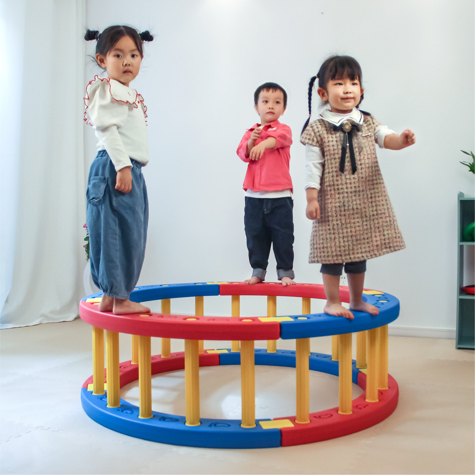 四分之一圆感统训练器材加厚材质摇滚圈幼儿园体智能攀爬道具益智