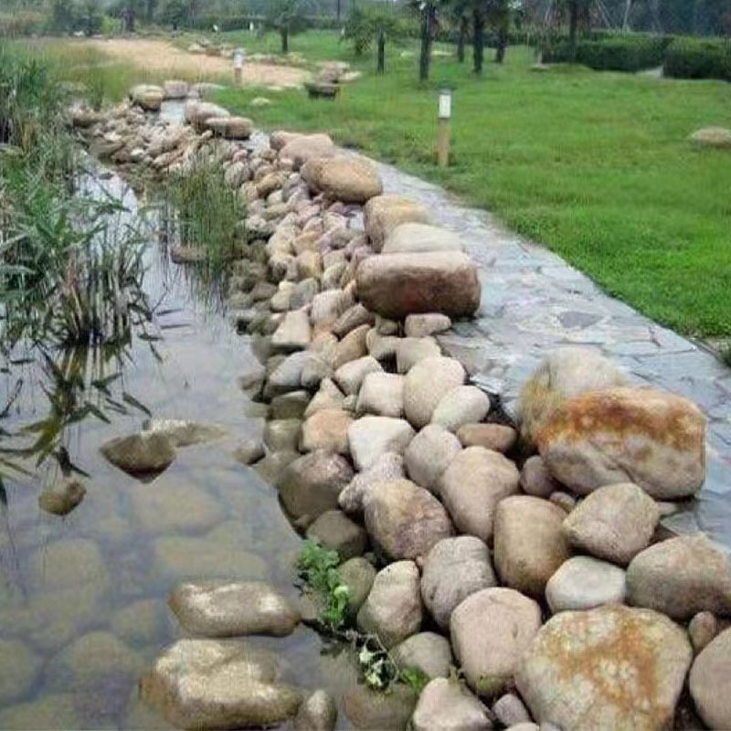 批发景观石河卵石水冲石大型鹅卵石园林汉溪驳岸造景草坪点缀工程