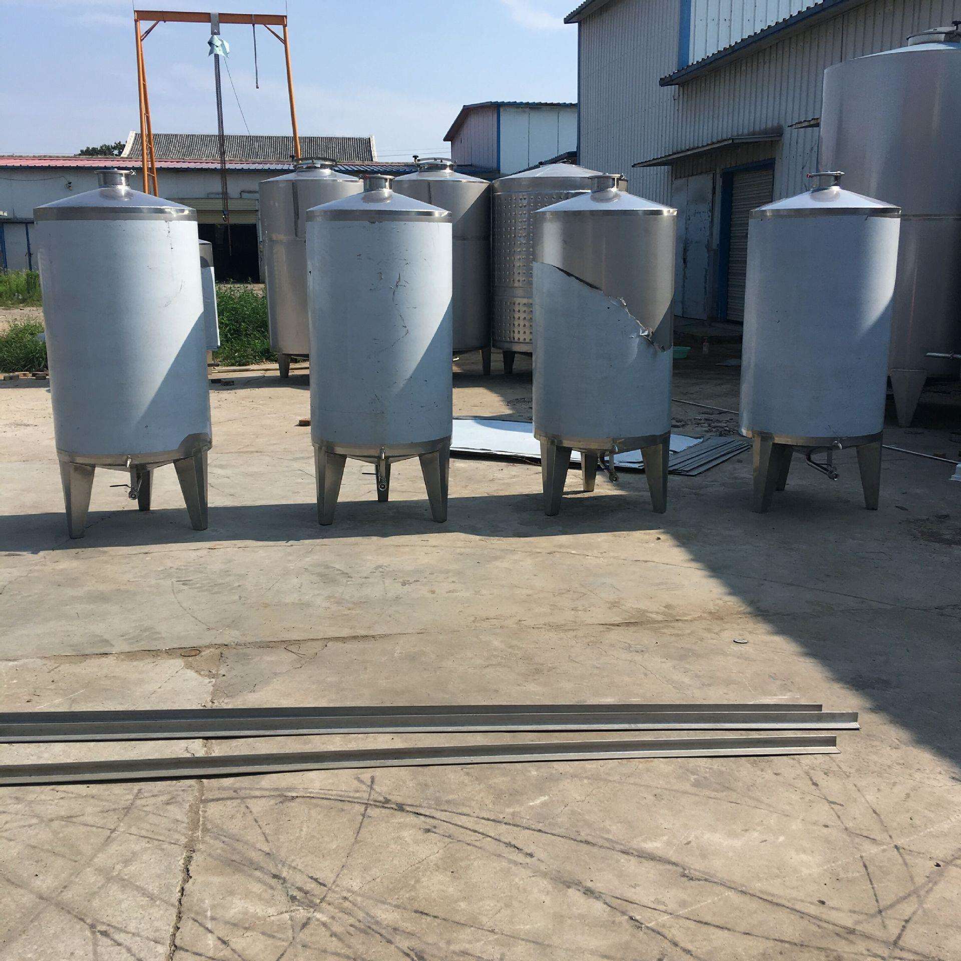 大小型不锈钢酒罐立式锥底酒容器多规格制作304不锈钢酿酒设