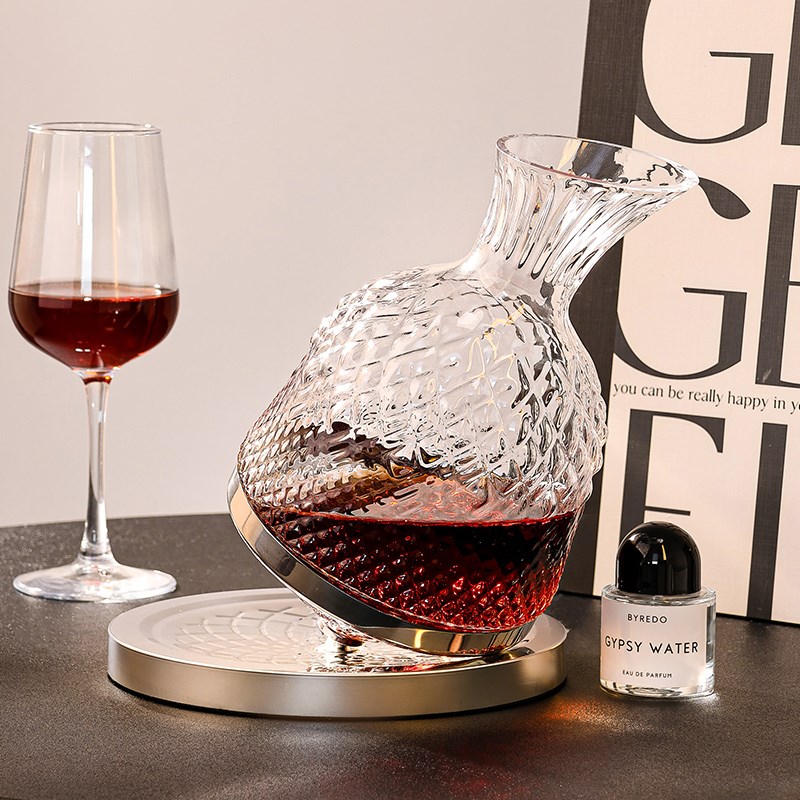 高端葡萄酒洋酒红酒旋转摇摇不倒翁醒酒器家用轻奢高级感高颜值