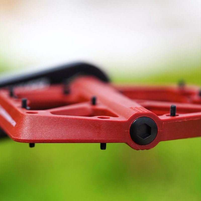 山地车尼龙脚踏AM速降超轻培林 折叠车自行车通用防滑钉踏板脚蹬