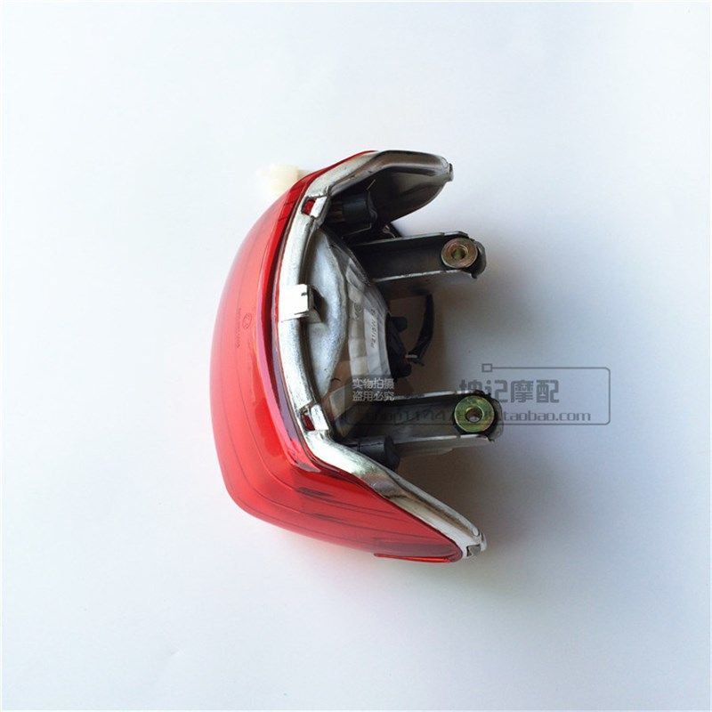 适用豪爵悦冠HJ150-6/6A/6C/6D摩托车尾灯刹车灯夜光灯包邮