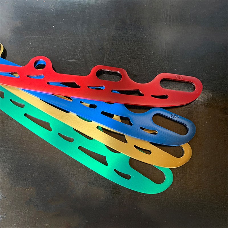 Color roller skates ice hockey blade flat knife彩色冰球刀