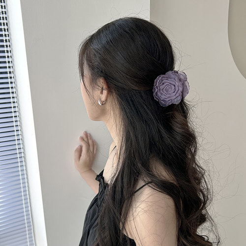 新中式玫瑰花朵抓夹半扎发鲨鱼夹