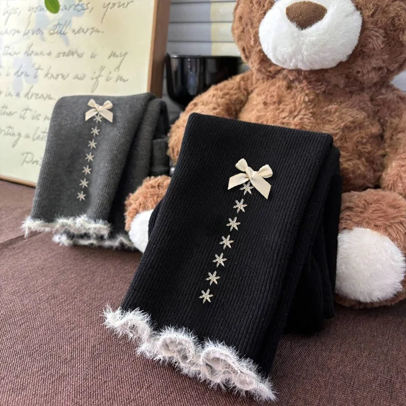 女裤加绒打底裤外穿洋气蝴蝶结百搭儿童宝宝一体绒保暖裤子