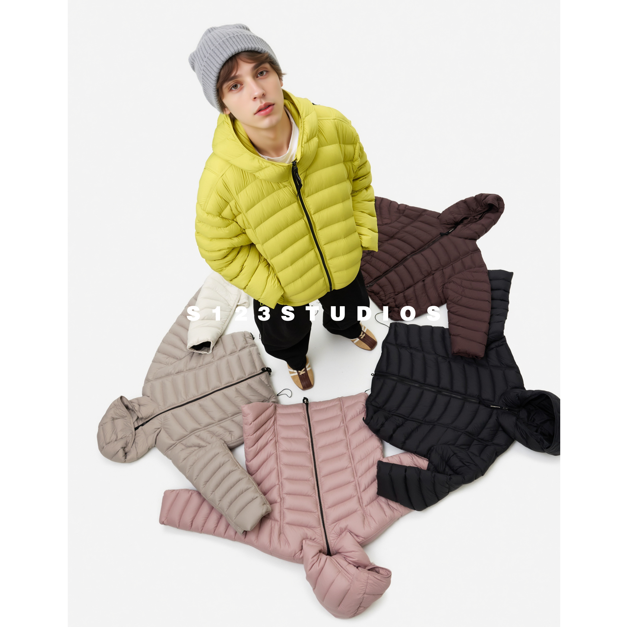 美式设计感排骨绗缝羽绒服