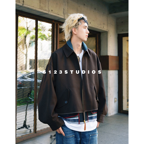 叠层穿搭感拼接翻领夹克