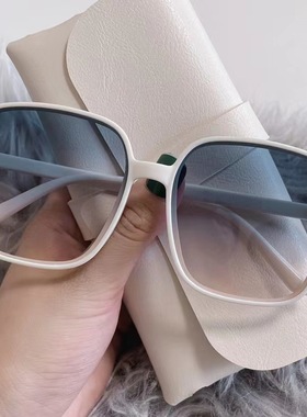 米钉方形太阳镜渐变色新款太阳眼镜女士潮流防紫外线复古墨镜