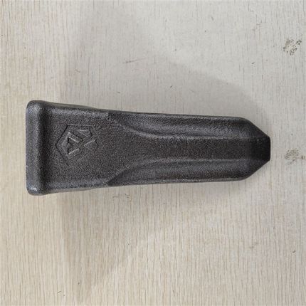 新源轮式挖掘机65/75挖机PC60挖斗牙齿 原厂斗齿 斗齿销 锻打斗齿