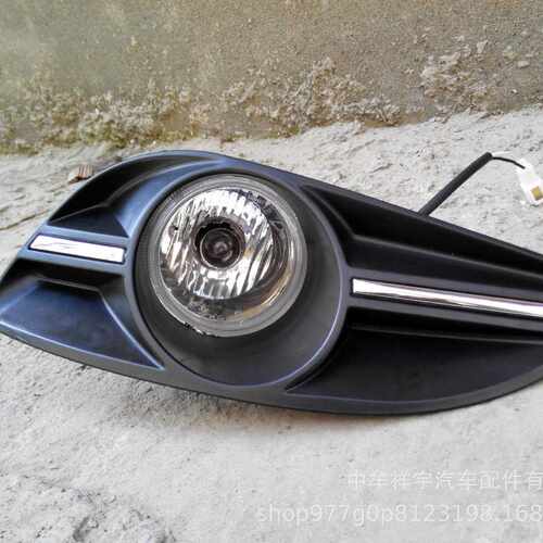 直销新款适配客车前雾灯宇通巴士日间行车灯金龙海格公交示宽灯配