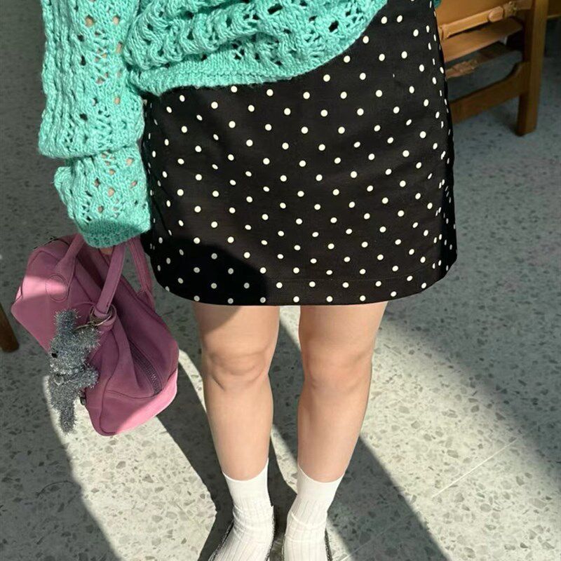 大码高腰春夏季波点短裙女胖mm遮肚显瘦梨形身材小个子a字半身裙