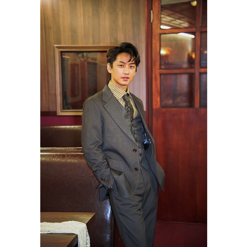 何记港风/复古港风西装三件套装男士商务正装 宴会礼服