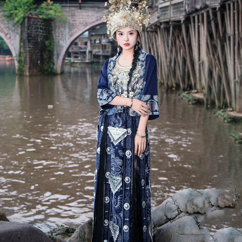 新56个少数民族苗族服装女云南贵州服饰成人苗疆少女苗寨旅拍套装