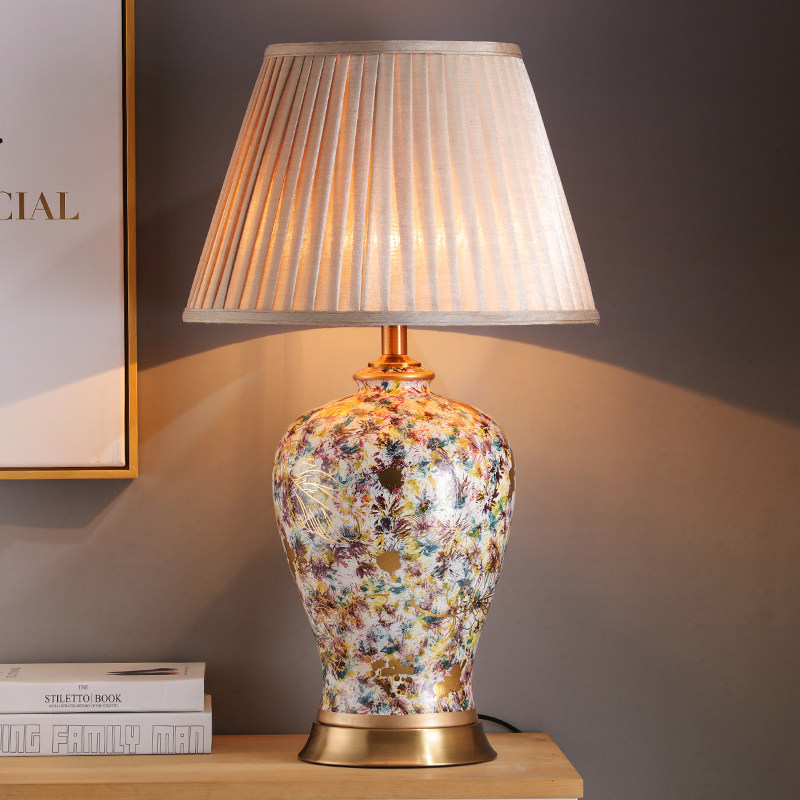 美式婚房卧室书房简约创意北欧家用床头灯陶瓷轻奢客厅装饰台灯