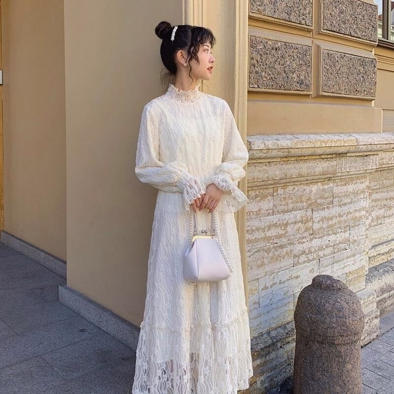 加绒加厚中长款蕾丝裙配大衣外套的内搭森系仙女连衣裙秋冬打底裙