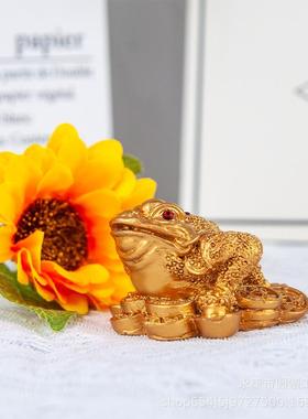直销新款创意家居招财小金蟾树脂工艺品摆件客厅书房玄关桌面装饰