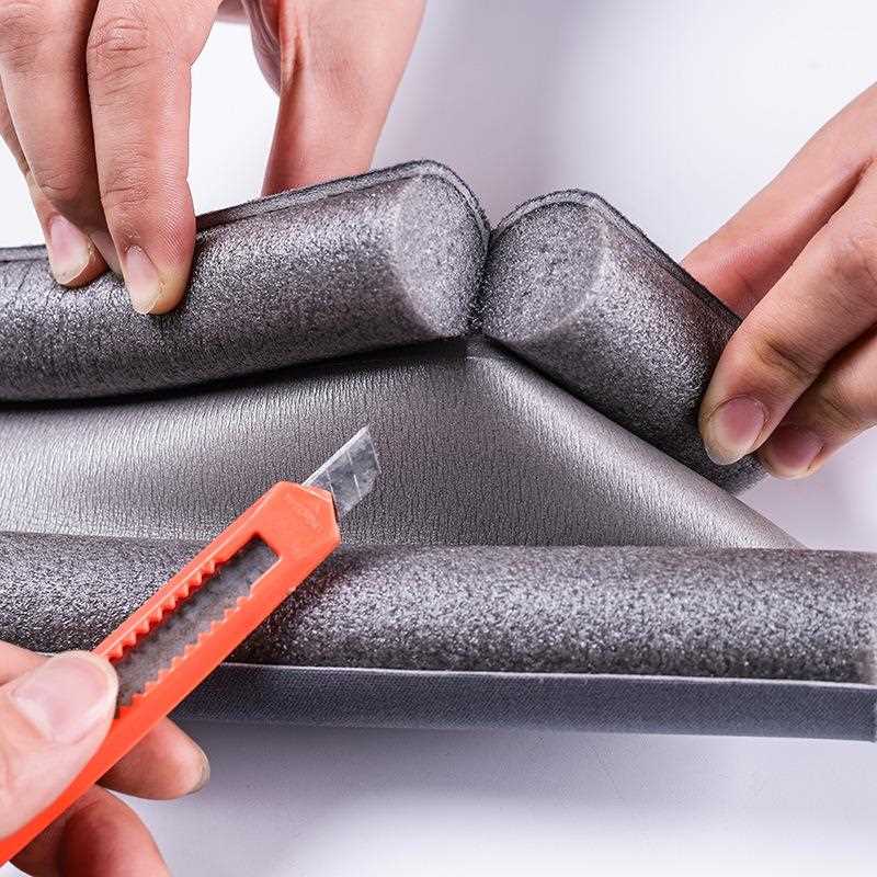 直销新款门缝门底密封条隔音防盗门窗户玻璃门挡风神器防水胶条防