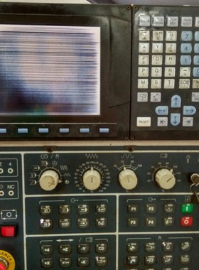 全新三菱数控系统,FCAE68 FCU6-DUN24 显示屏 液晶屏