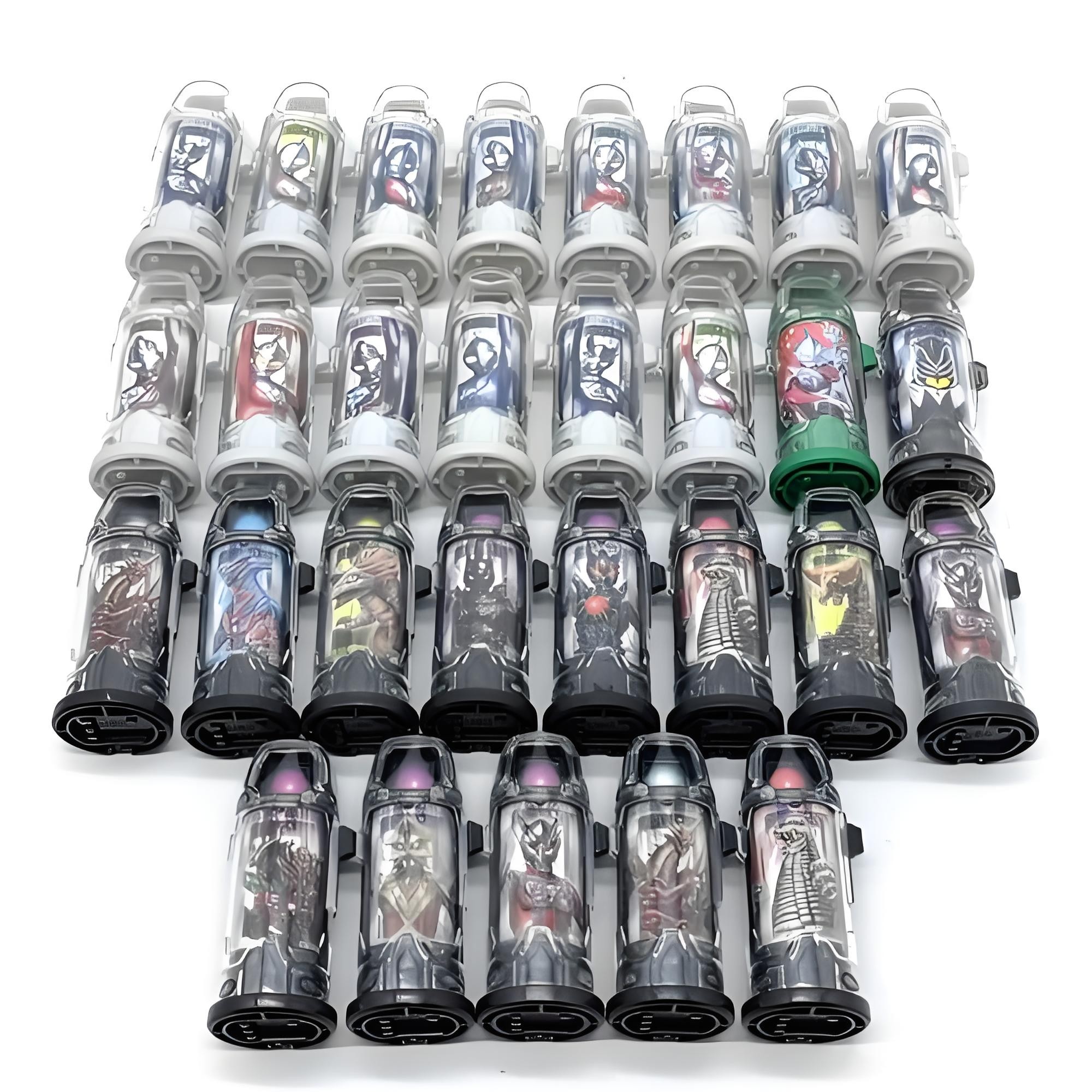 6颗发光胶囊［不重复］送奥特曼卡包