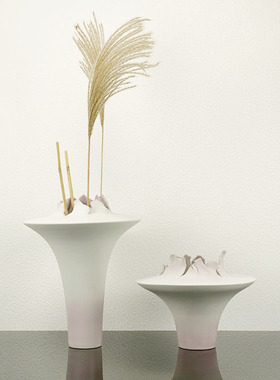 新中式陶瓷渐变斗笠花瓣裂纹花器花瓶摆件样板房售楼处软装饰品