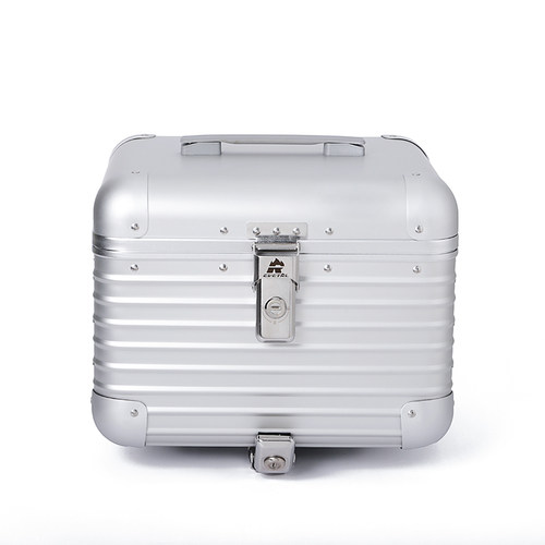 摩托车铝合金尾箱UHR150踏板裂行uy125小牛n1s电动车通用后备箱