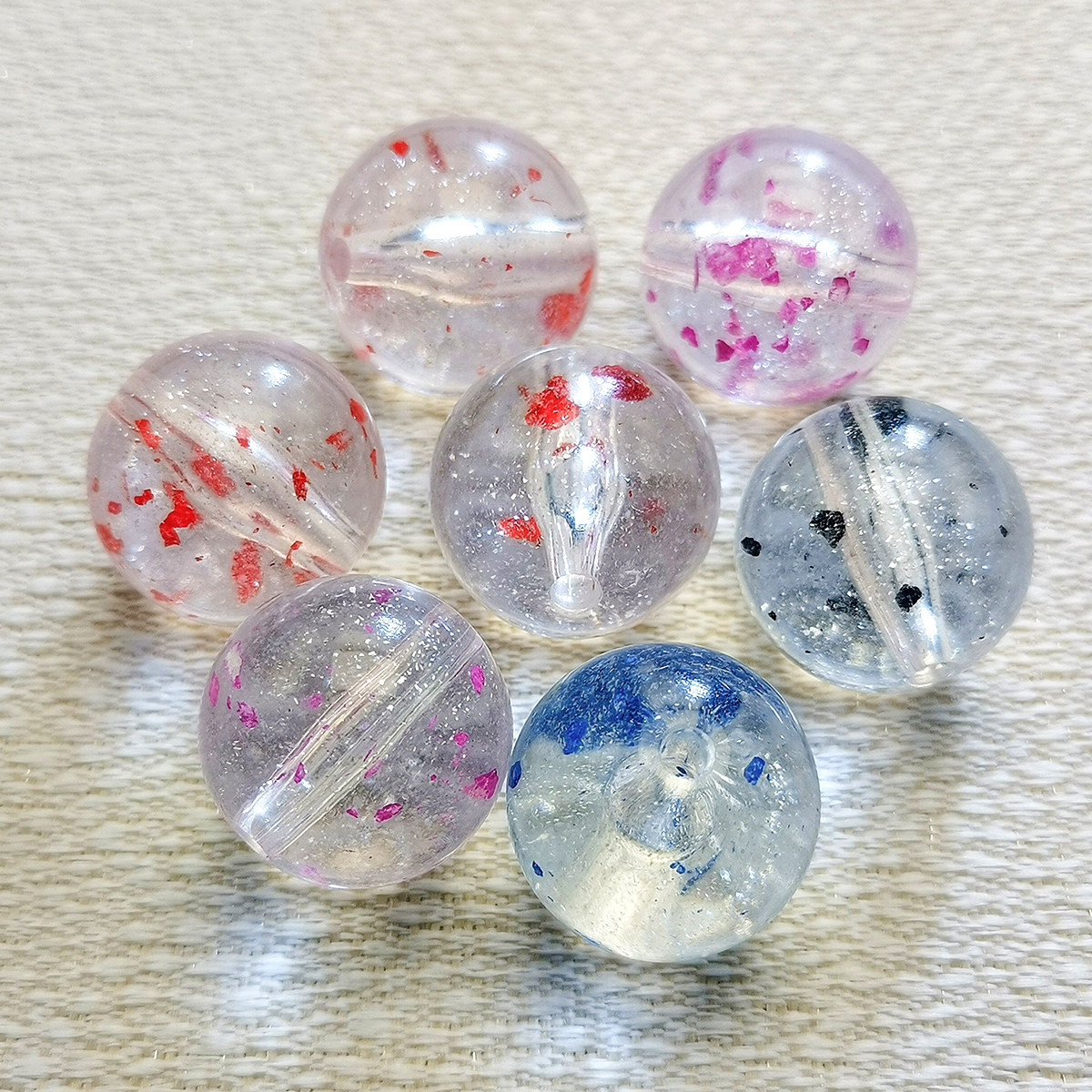 亚克力高亮透明散粉樱花16mm圆珠