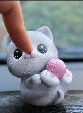 新款直销创意树脂工艺品猫咪蛋糕摆件猫咪汽车摆件可爱萌宠装饰生