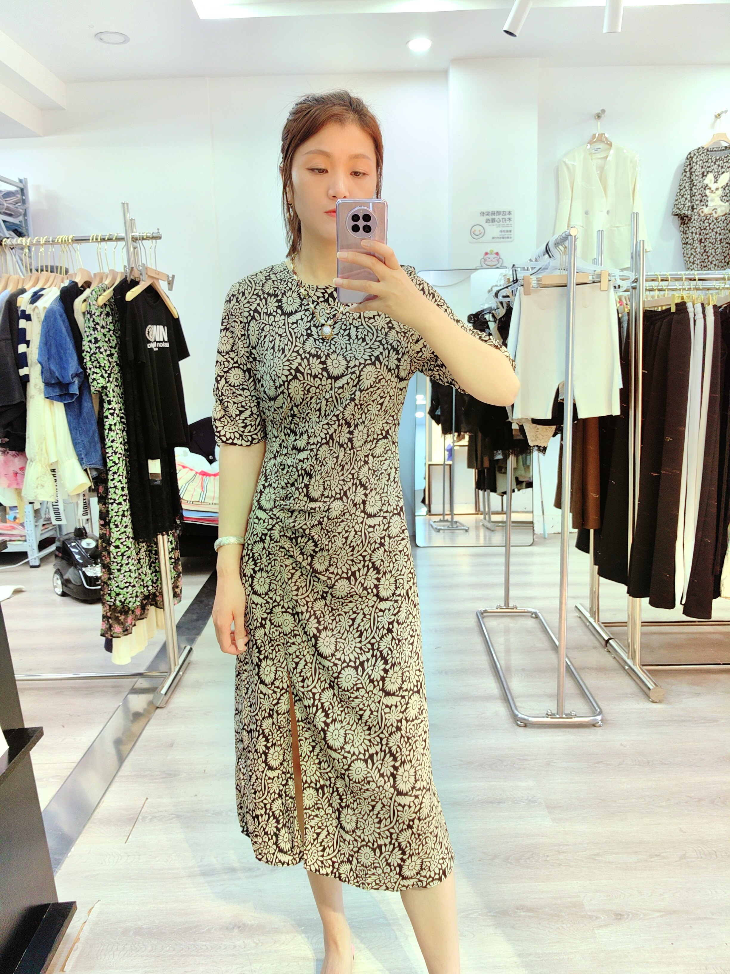 法式茶歇群真丝真丝连衣裙