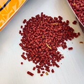 贵州228牛肉蛋黄蚕蛹画眉鸟食饲料黄鹂百灵鸟粮