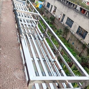 不锈钢阳台花架不锈钢鞋架拖把置物架室外窗台钉墙悬挂一体方形