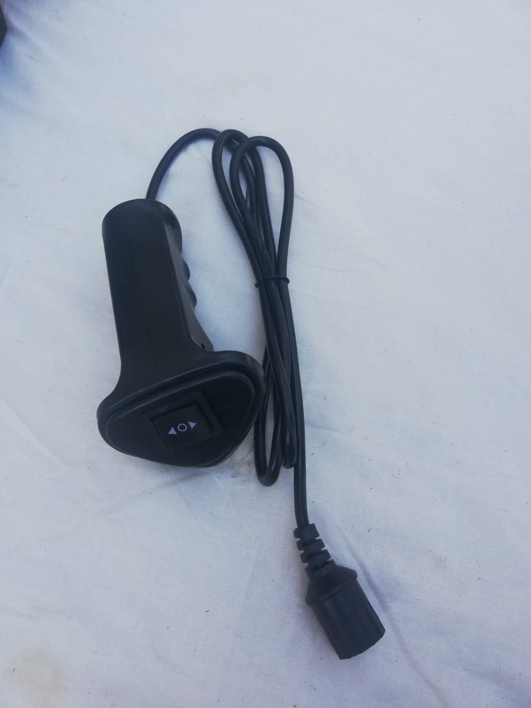 车载吊机24v电动绞盘12vw手柄开关无线遥控继电器配件卷扬机控制