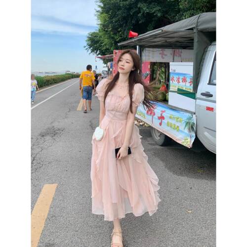 法式方领甜美温柔仙女风连衣裙女夏季新款女装收腰显瘦中长款裙子