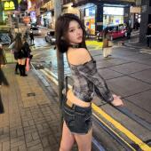 SiCii 反转街头 重工牛仔拼接抹胸辣妹露肩设计感T上衣