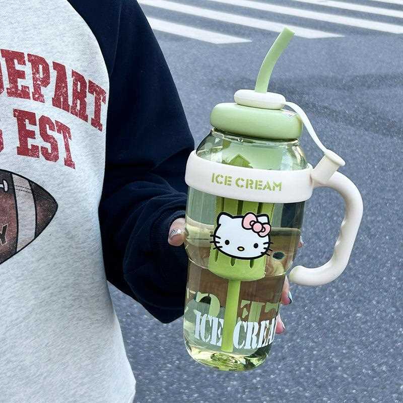 新款直销大容量水杯便携高颜值冰霸杯带吸管耐高温食品级塑料杯子