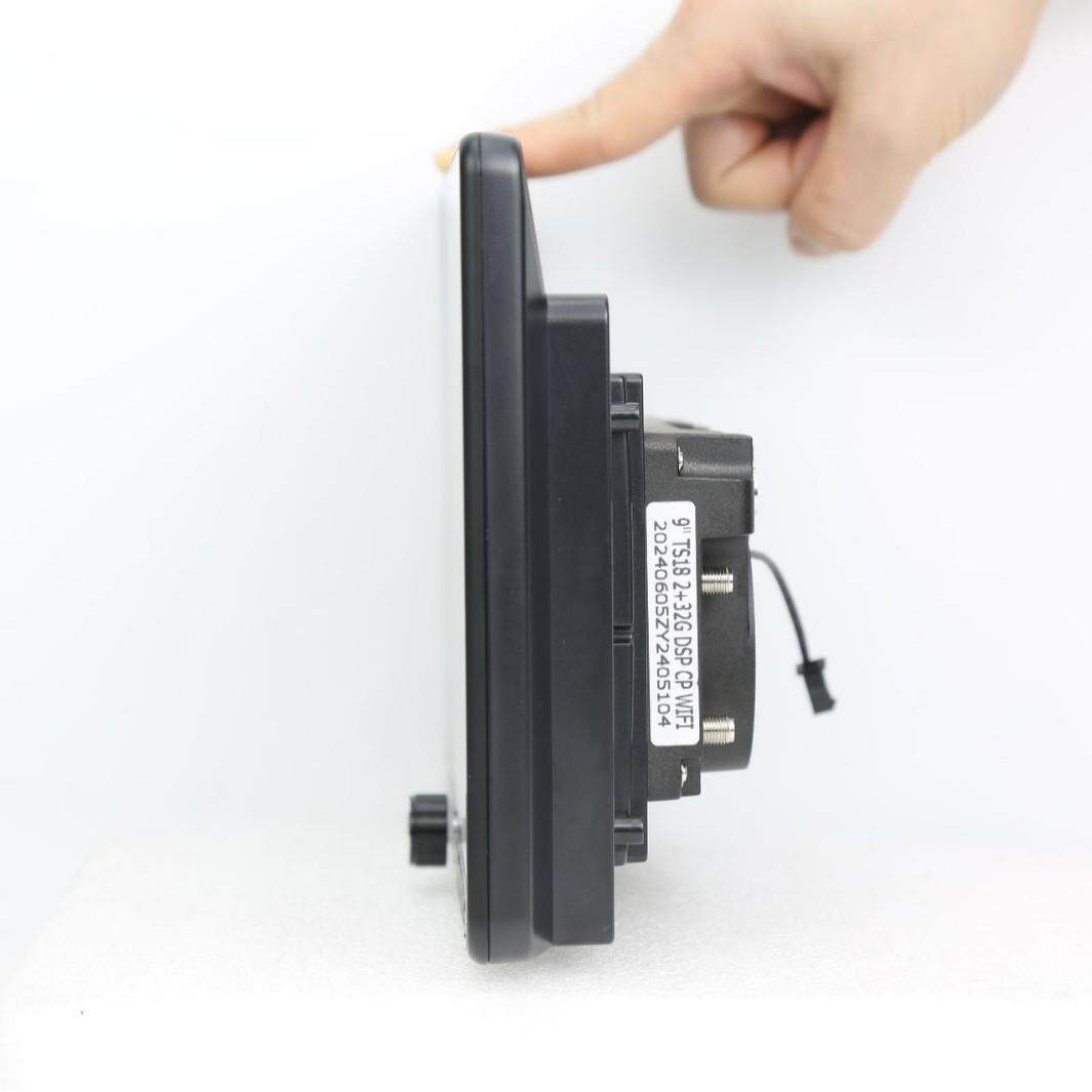 智10070.1寸悬浮套款机能车载中控3显示360全导航一体机6景0导航