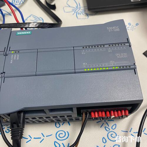S7-1200 CPU1215C DC/DC/DC
