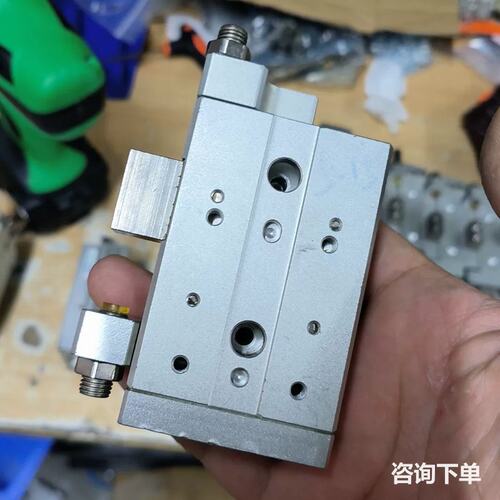 亚德客滑台气缸HLS12*20S