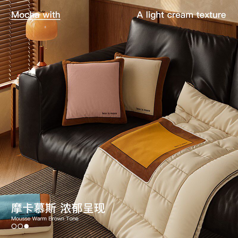摩卡慕斯中古风二合一抱枕被子两用车载汽车多功能加厚轻奢高级感