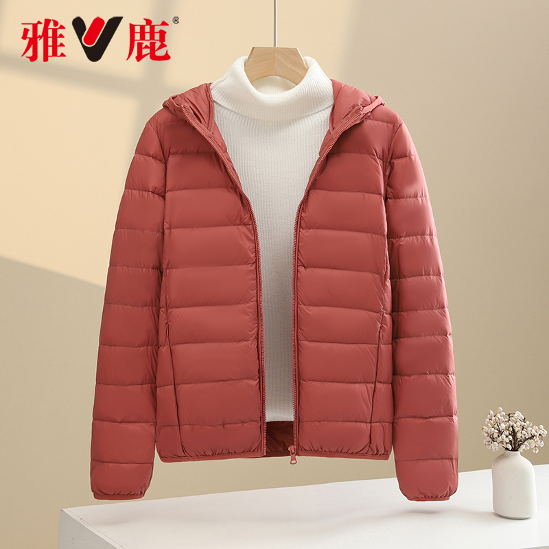 雅鹿保暖休闲轻薄羽绒服
