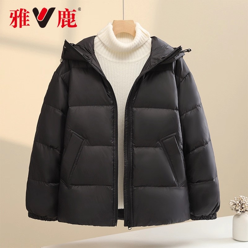 雅鹿女款连帽轻薄短款修身羽绒服