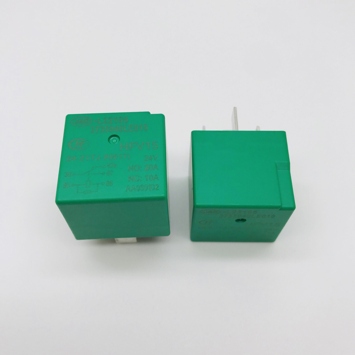 HFV15-24-Z1TJ-R(617) 024VDC一组转换5脚20A14VDC宏发汽车继电器