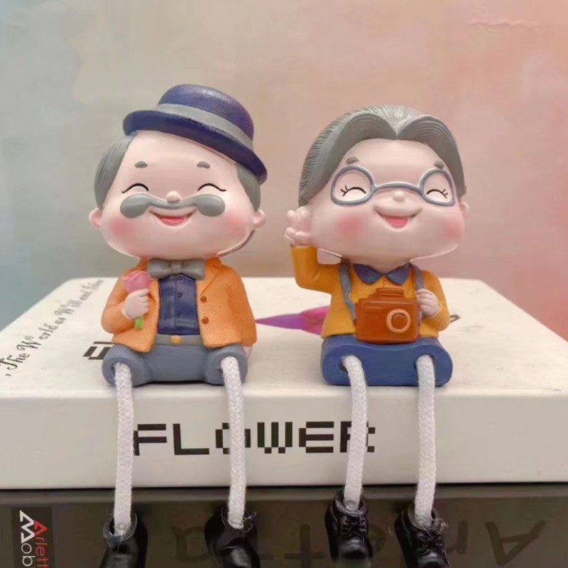 家居装饰婚房摆设墙壁挂件亲嘴娃娃可爱情侣吊脚娃娃小礼品摆件