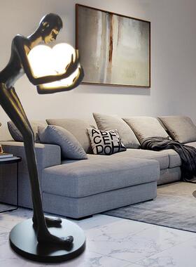 代人艺术雕像抱球艺落地灯家居展厅OUS橱窗术品大型现人像物摆件