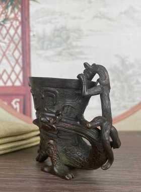 新款直销古玩仿古老物件旧货仿黄铜铜器桌面摆件汉代龙凤爵杯战国