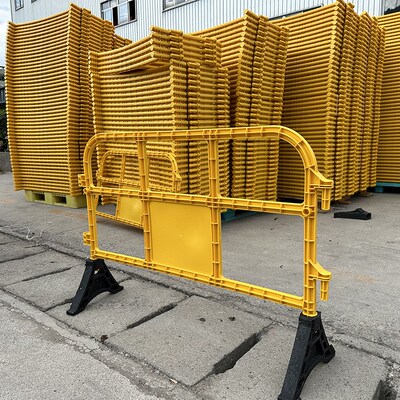 塑料护栏围栏移动路障水马围挡胶C马市政道路隔离护栏拒马防撞栏