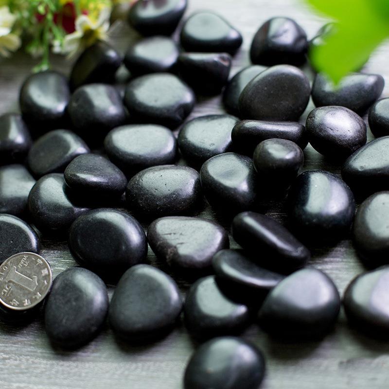 新款直销黑色精品雨花石黑色精品鹅卵石工程景观铺路园艺石子按摩