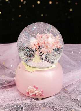新款直销古风汉服女孩水晶球浪漫发光雪花创意音乐盒摆件送女生情