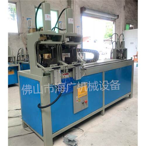 双头管材切角折直角90度设备铁方管冲角折弯成方框机厂方管切角机