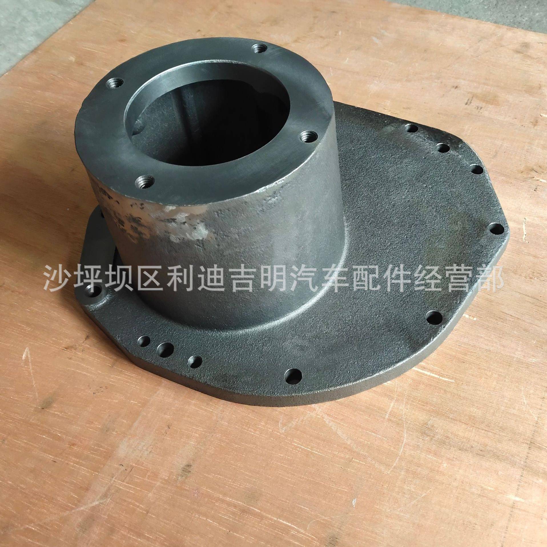 重庆柴油配件k19k38发电3008813机组件海水泵0支机架30881零3