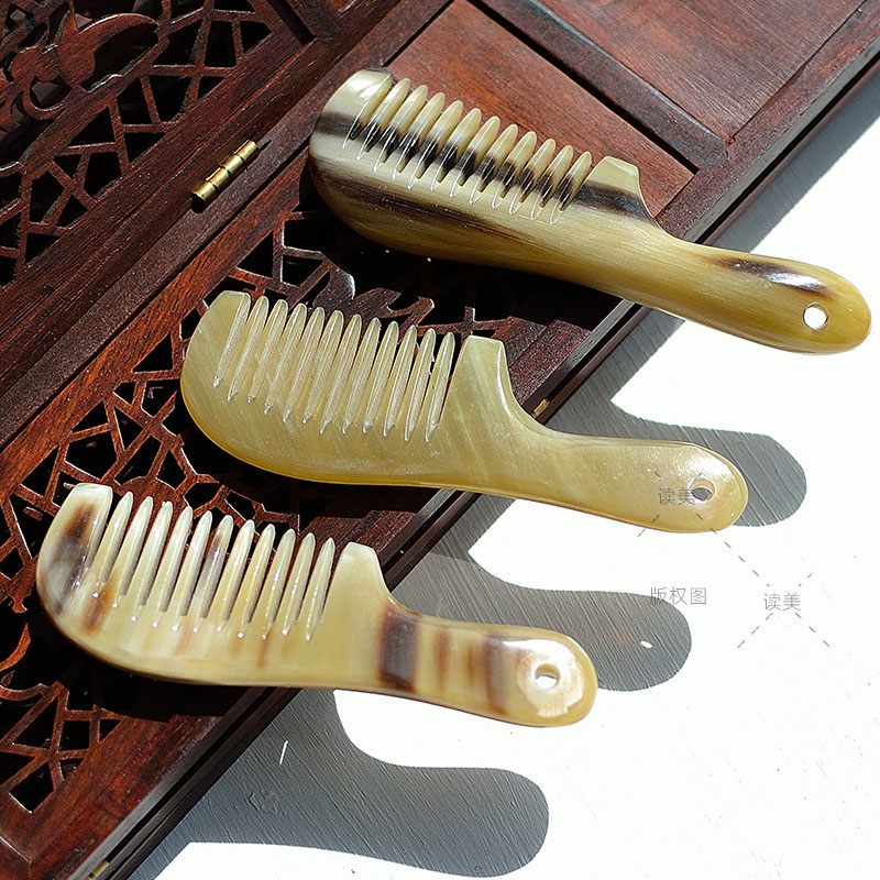 天然牛角梳子钥匙扣女可爱挂件小号梳子迷你随身可爱便携书包挂件